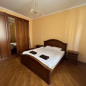 House Апартаменты